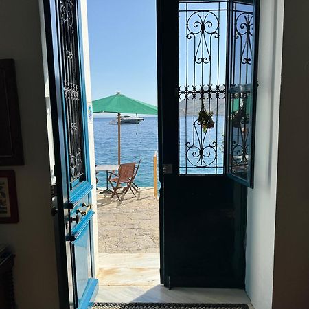 Hotel Aliki Symi Exteriér fotografie