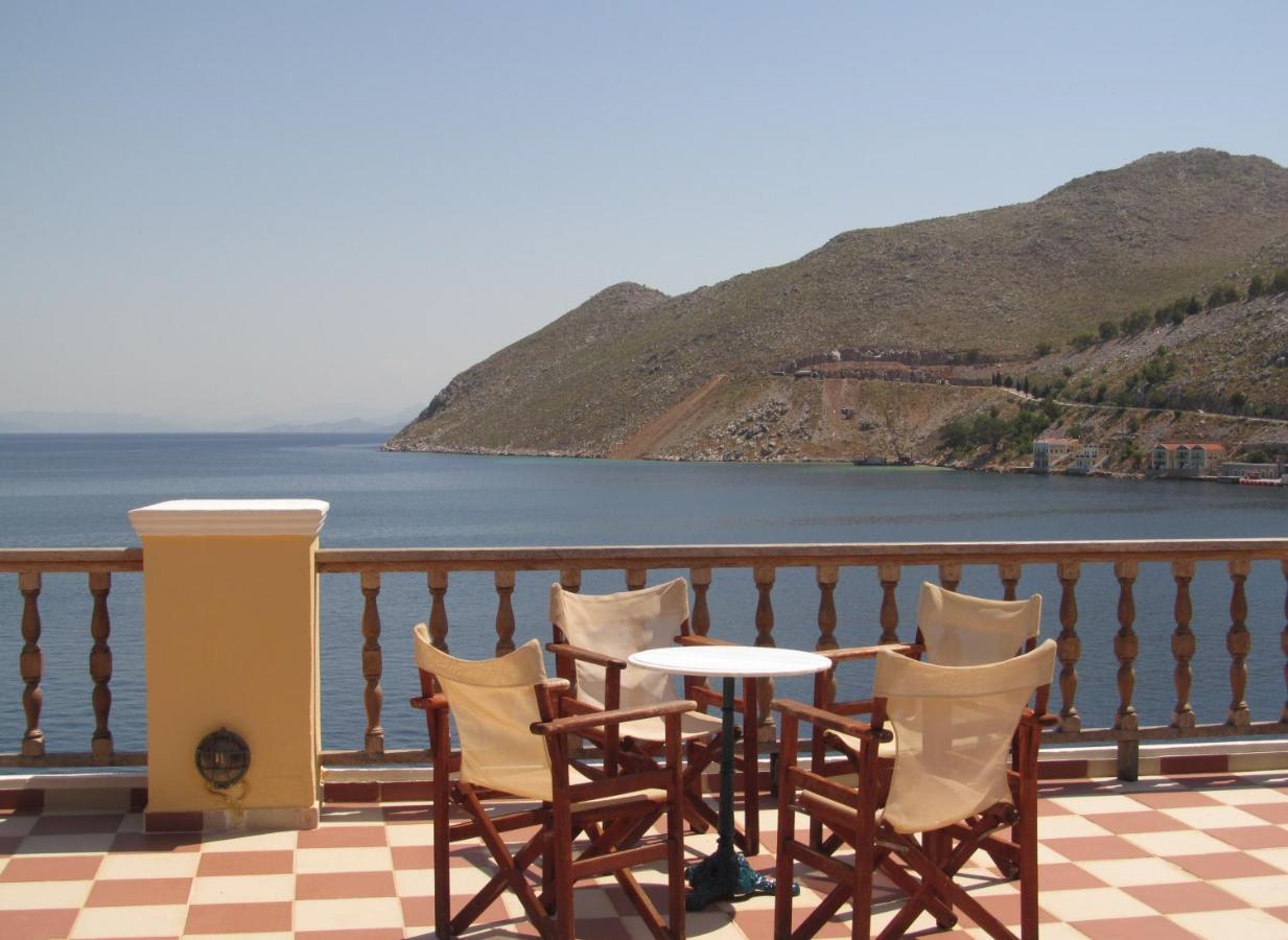 Hotel Aliki Symi Exteriér fotografie