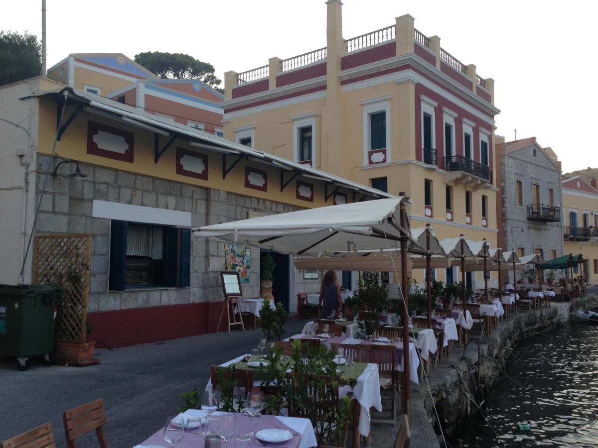 Hotel Aliki Symi Exteriér fotografie